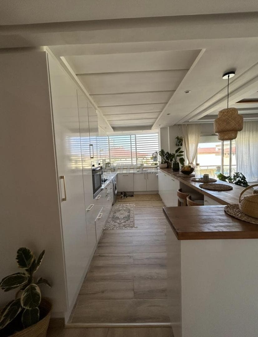 Appartement à louer à Dar Bouazza