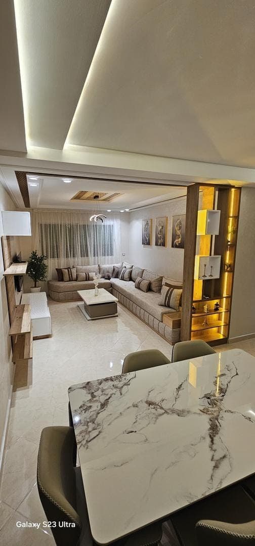 Appartement meubel te huur per maand, nieuw meubilair van Marjane.