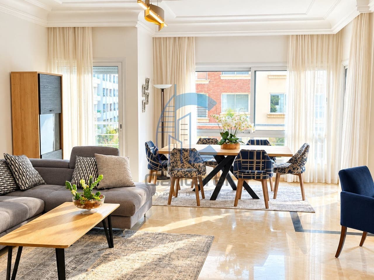 ZU VERMIETEN – GERÄUMIGE 200-M²-WOHNUNG MIT BALKONEN UND GARAGE – BOULEVARD ABDellatif…