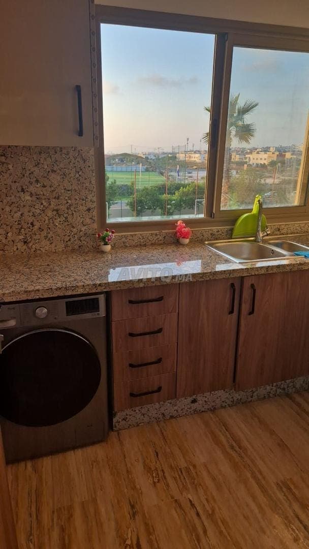 Apartamento de 3 habitaciones amueblado en Ain Sebaa