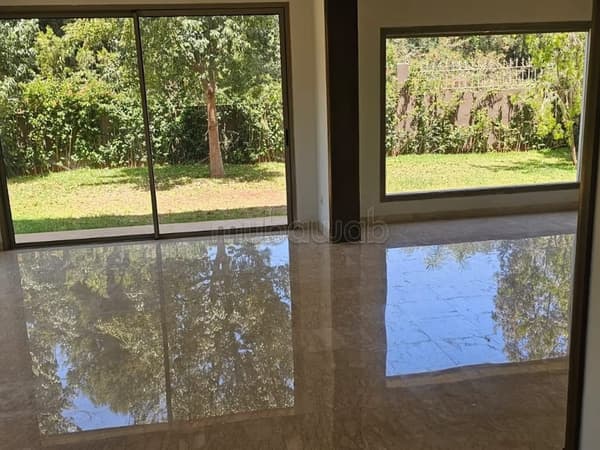 Luxusvilla zur Miete in Bouskoura