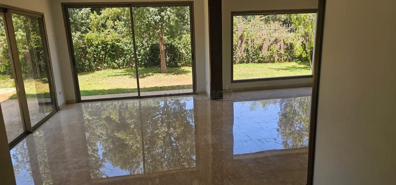 Luxusvilla zur Miete in Bouskoura