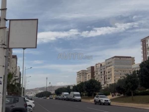 شقة مفروشة للكراء شهرياً بحي محمدي 5500 درهم
