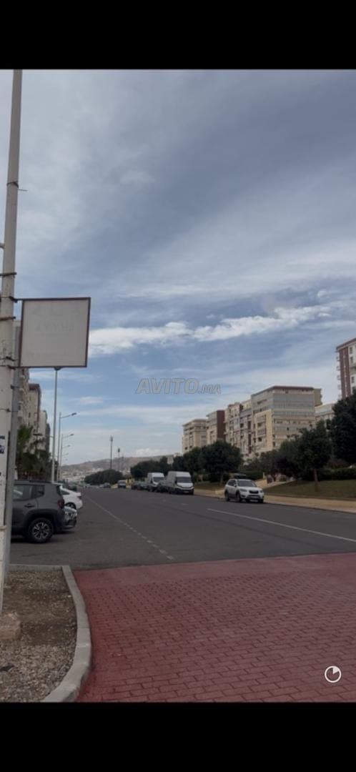Appartamento arredato in affitto mensile a Hay Mohammadi 5500 Dhs