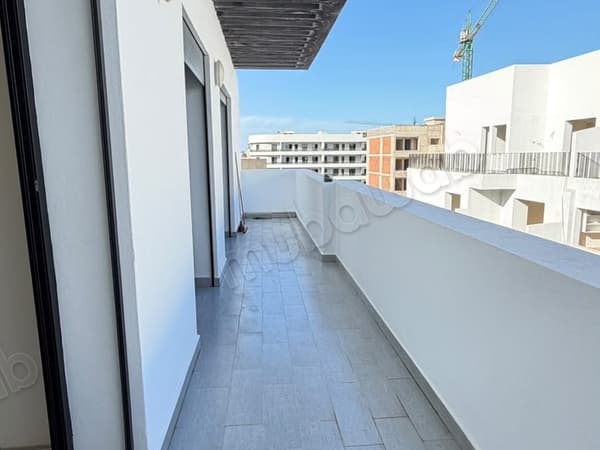 Appartement à louer vide a racine