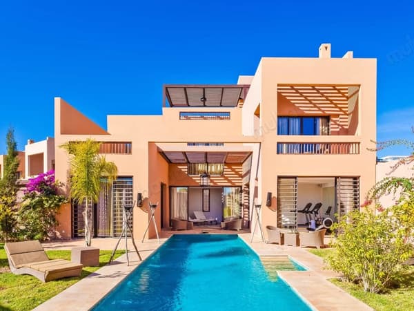 Top affaire – villa d’exception à vendre à al maaden golf resort