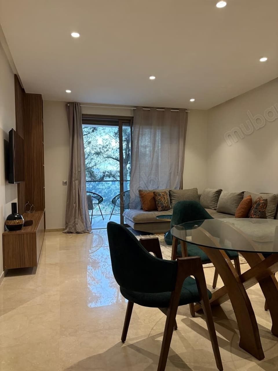 En alquiler: Magnífico apartamento amueblado en Eagle Hills