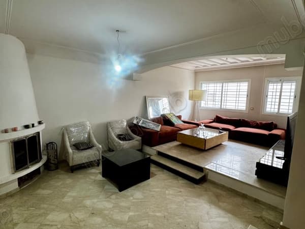 À vendre – spacieux appartement de 176 m² avec terrasse, racine, casablanca