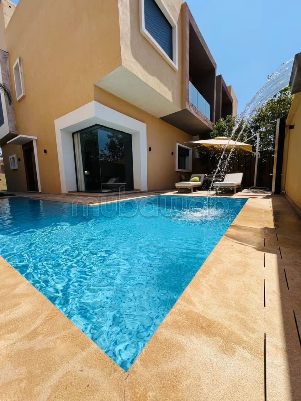 Sous location villa de luxe à Route Amizmiz. 6 pièces confortables. Bien meublé