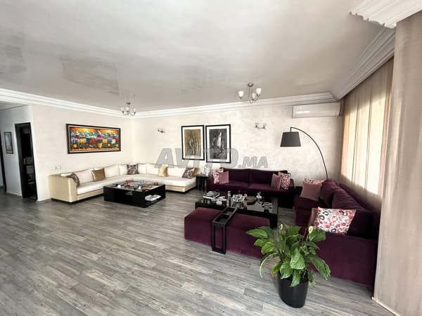 À LOUER – APPARTEMENT MEUBLÉ 170 M² – MAHAJ RIAD