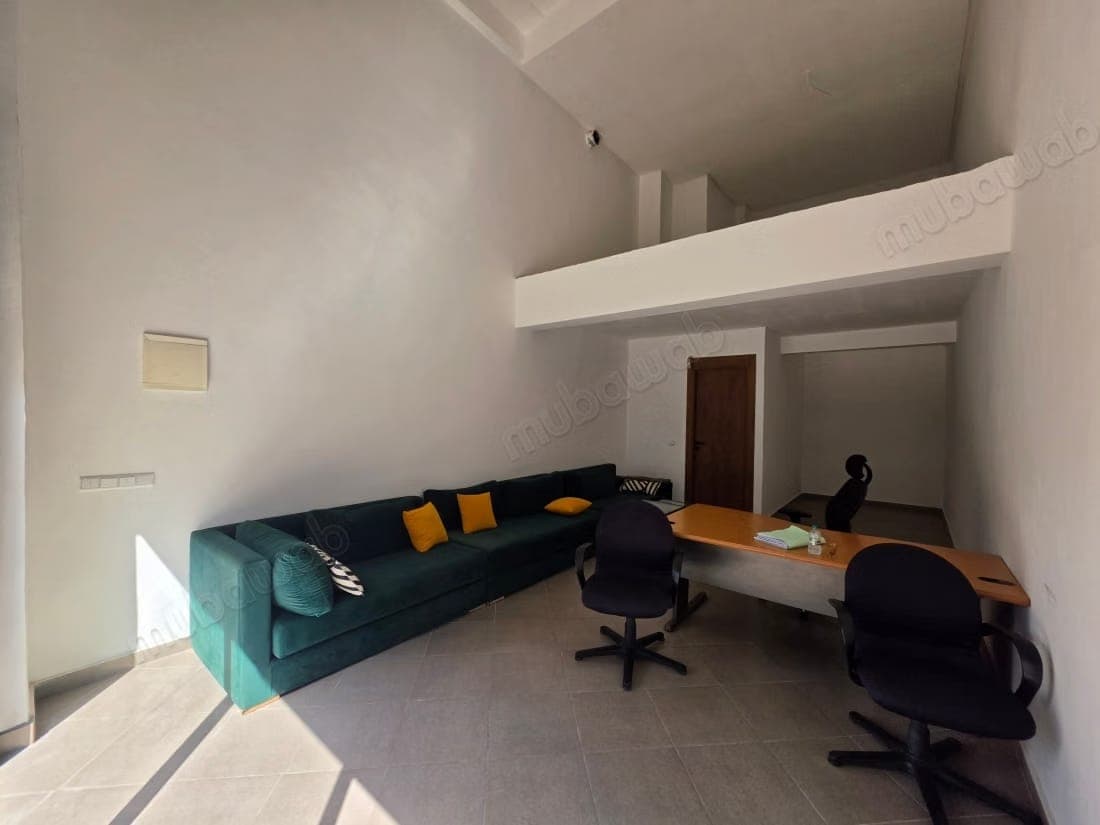 Commercial premises 50 m², fitted, Palmier