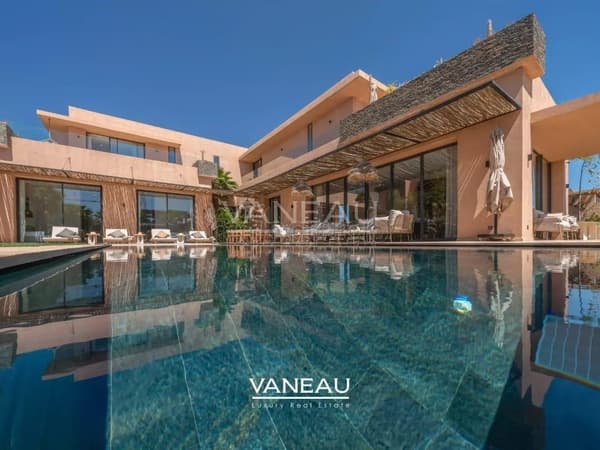Villa de Luxe avec 6 Suites sur le Golf d'Amelkis