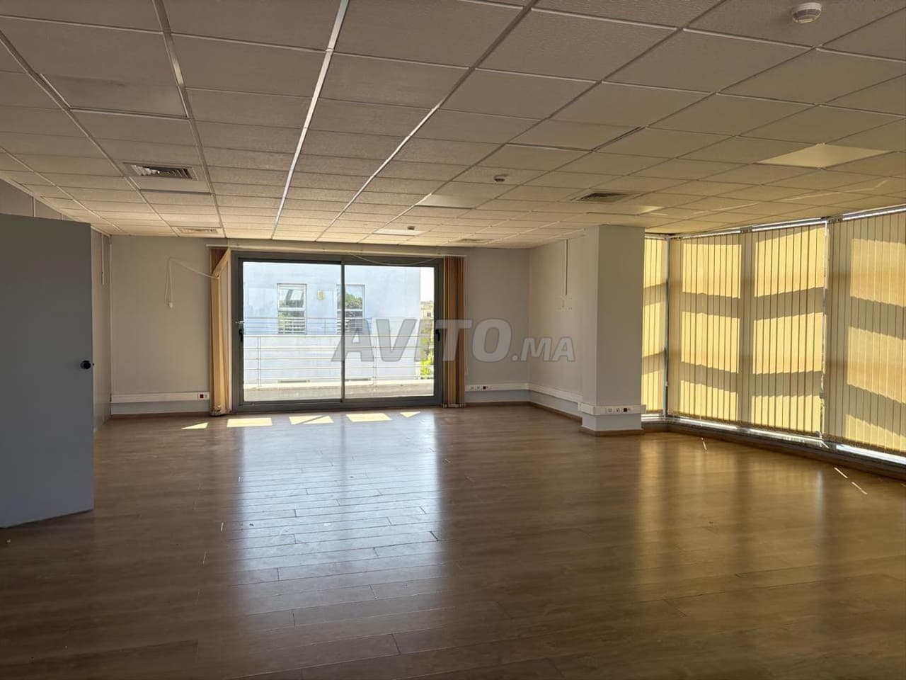 Plateaux de bureaux à louer 600 m² Oasis