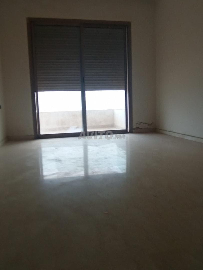Villa neuve 250 mètres à vendre à Bouskoura victoria