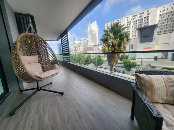 STUDIO MEUBLÉ A LOUER Quartier CFC, Aeria Mall