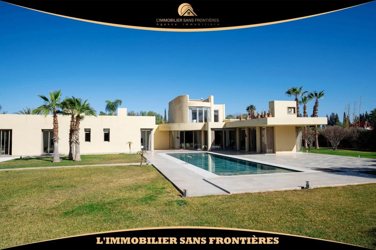 Villa VNA meublée à vendre – 5 000 m² – Route d’Ourika km 9, Marrakech