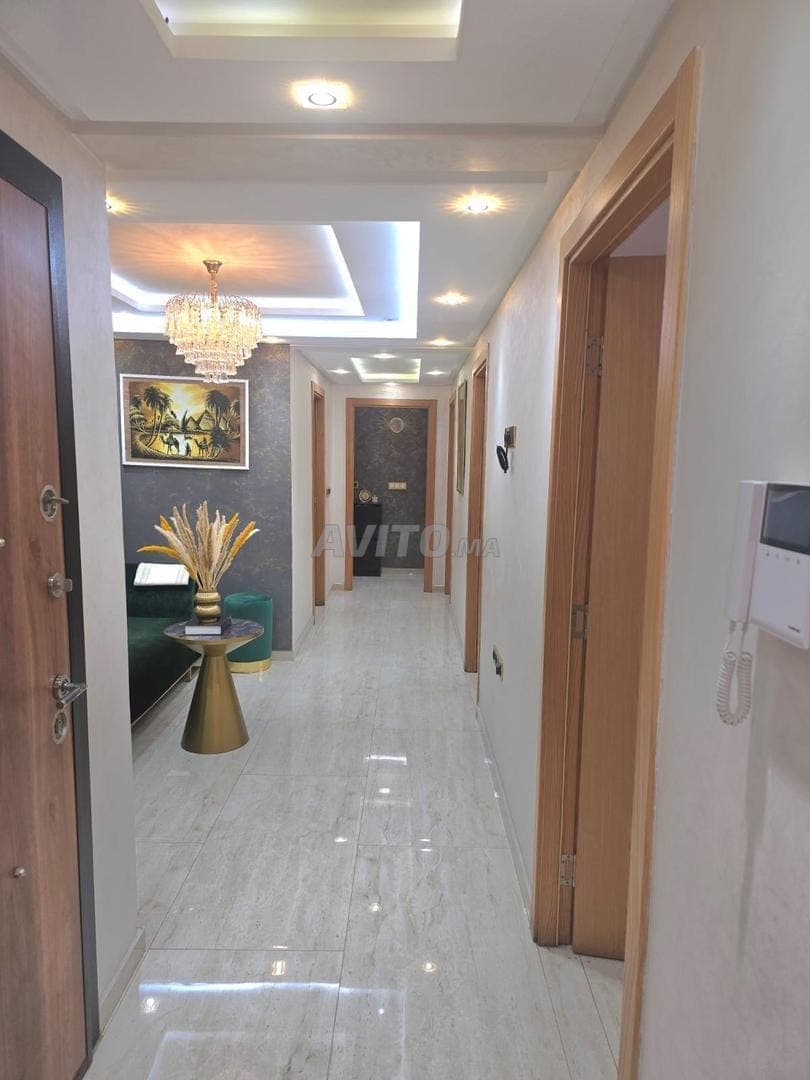 APPARTEMENT À VENDRE RÉSIDENCE FERMÉE