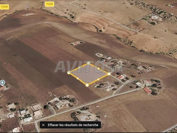 Terrain à vendre – Emplacement stratégique