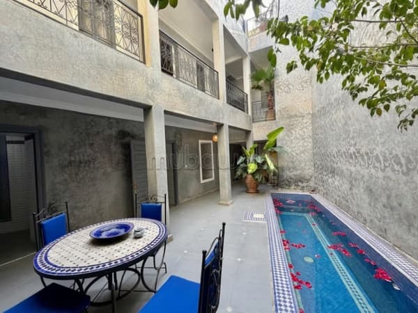 Riad à Vendre – Médina de Marrakech VE25411
