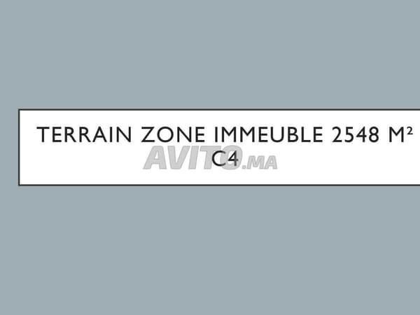 Terrain Zone Immeuble 2548 m² C4