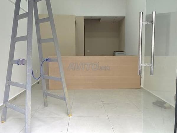Local TOP Emplacement 22m2 Maarif