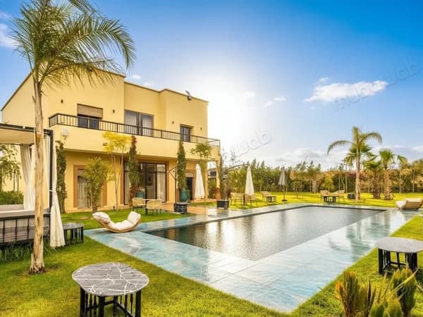 Villa à vendre Marrakech 2500m²