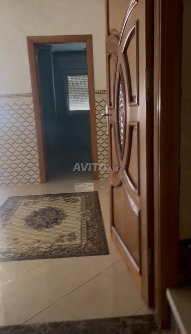 Maison complète avec garage et toit à Aïn Dalya