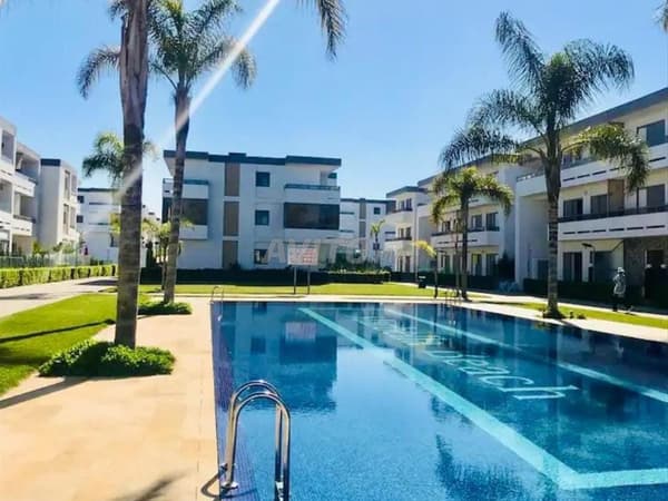 APPART 95m très très bon prix à PARADIS BEACH