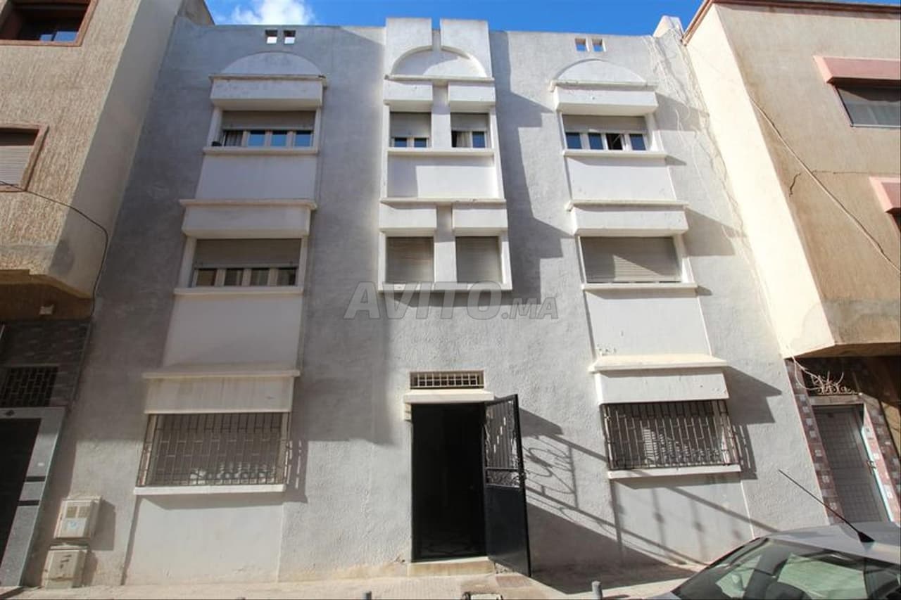 عمارة، 6 استوديوهات للبيع 320 م² في الجديدة