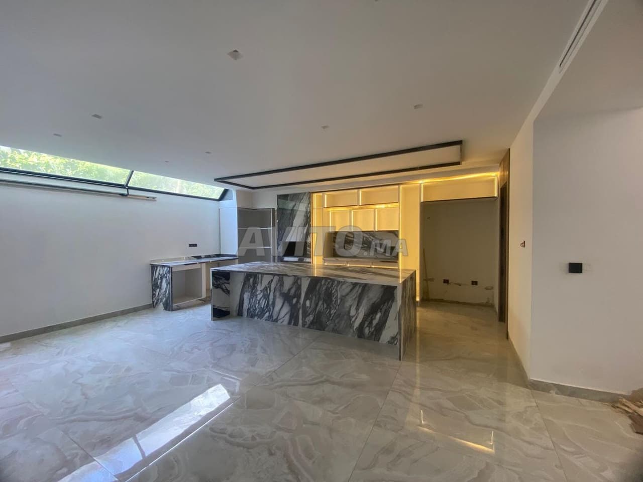 Prestige Villa For Sale Plage des Nations
