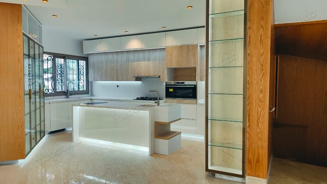 High-end house for sale in Californie. 3 beautiful bedrooms