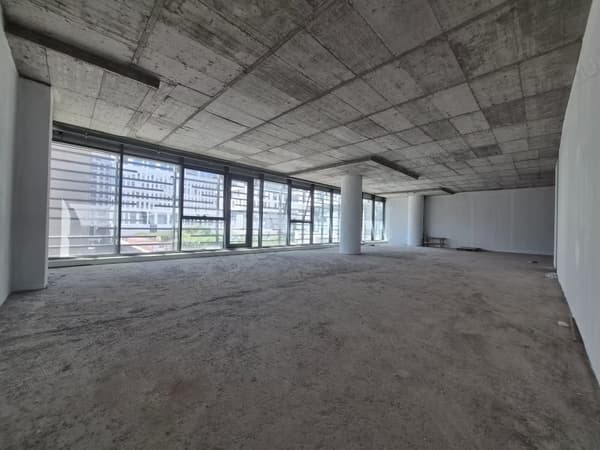 Plateau de bureaux 148 m2 CFC à louer