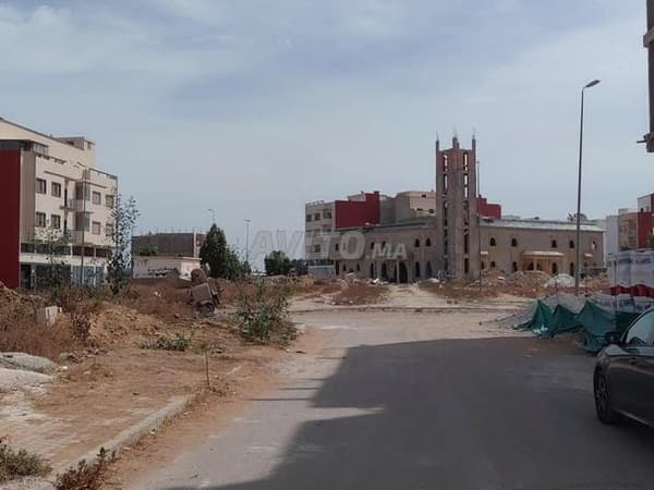 Terrain 103 m R3 commercial
