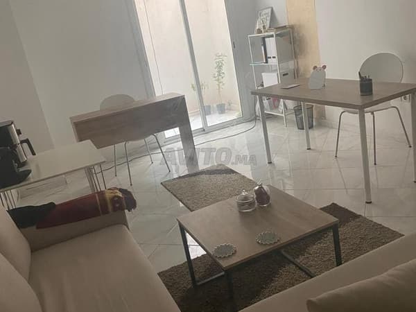 Propriétaire vend son bureau rue Maamora
