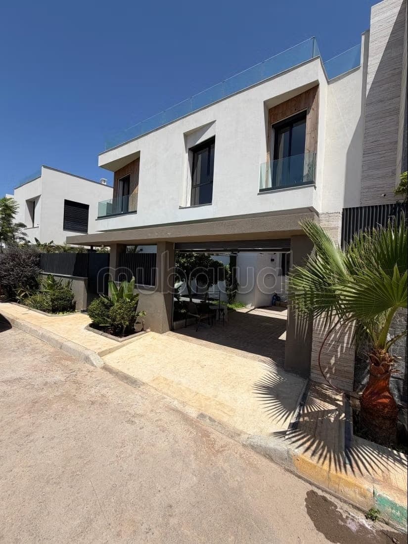 Location villa neuf sur Laymoune, proche cfc, jamais habité 4 chambres