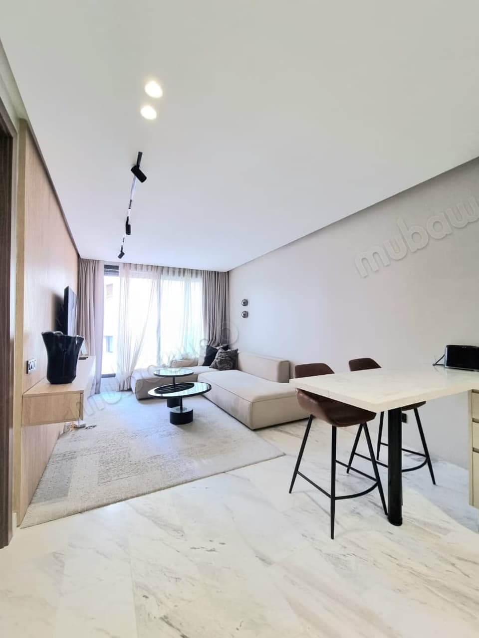 Joli studio meublé à louer – Maarif, Casablanca