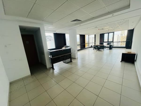 Bureaux à louer à Casablanca Finance City. Superficie 68 m². Vue exceptionnelle sur la…