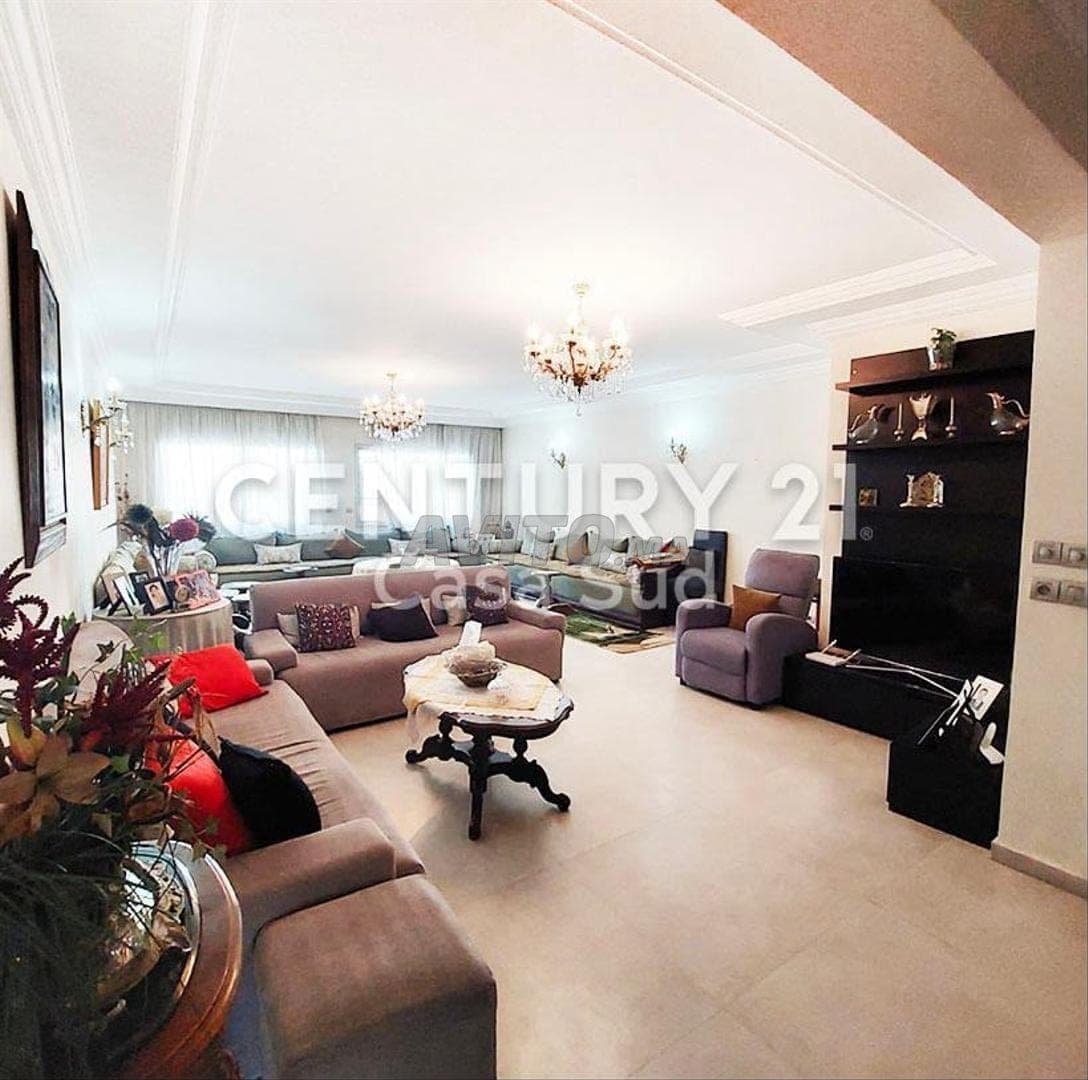Spacious renovated apartment