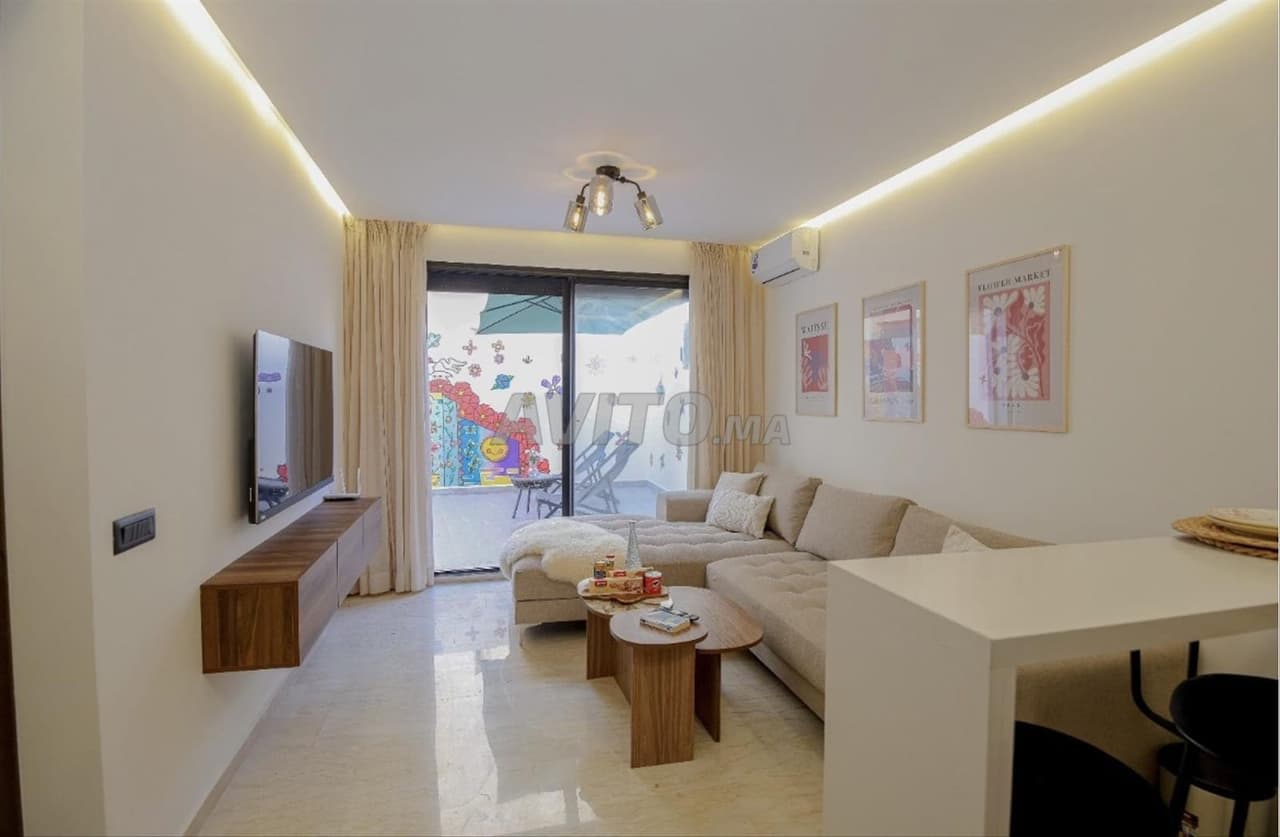 Studio meublé avec terrasse Maarif