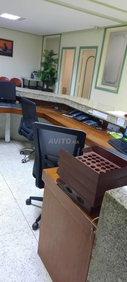 Bureau gd recep 5p 120m2 à louer Zerktouni