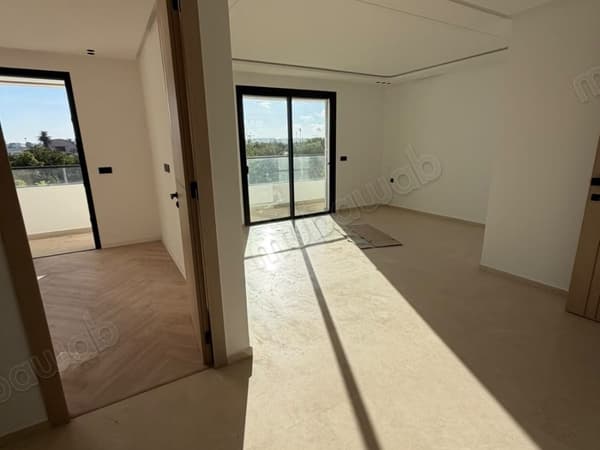 Location studio vide à Casa Finance City
