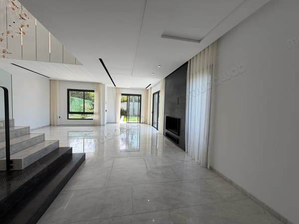 Villa de luxe à louer sur Dar Bouazza