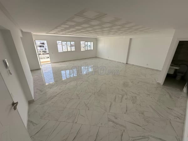 Büro im Quartier Administratif – 76 m²