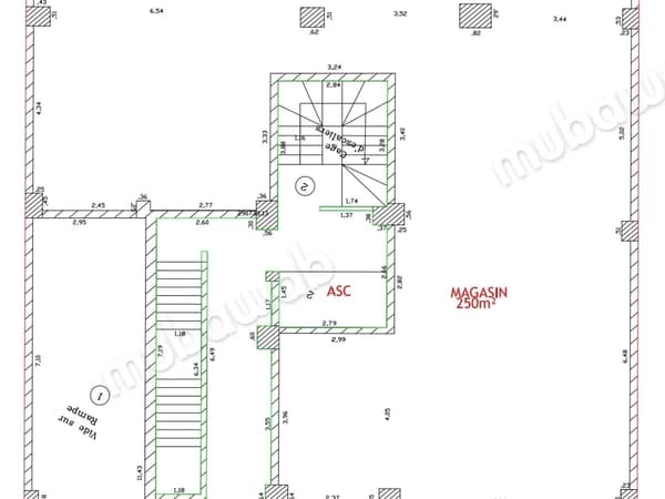 Vend local commercial à Hay Hassani 375 m²