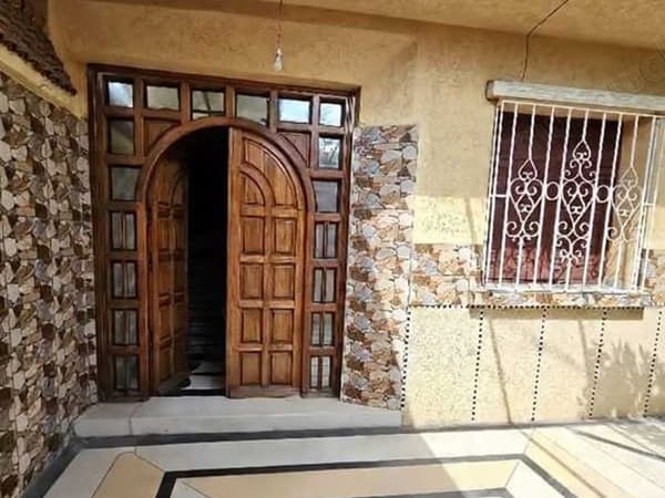 Villa à Vendre de 273.0 m² à Casablanca, Fida