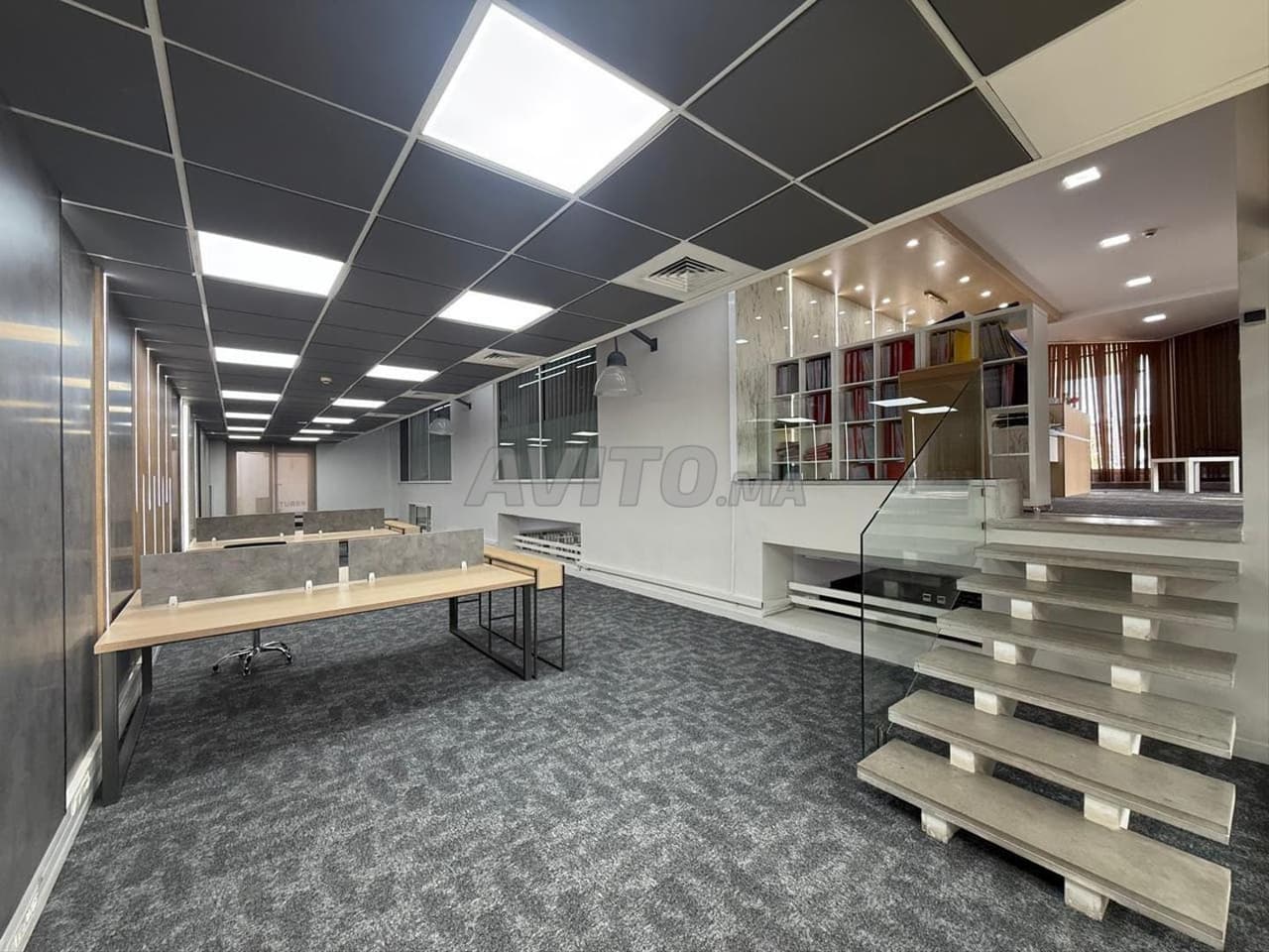 PLATEAU DE BUREAU EXCLUSIF 300M VAL D’ANFA