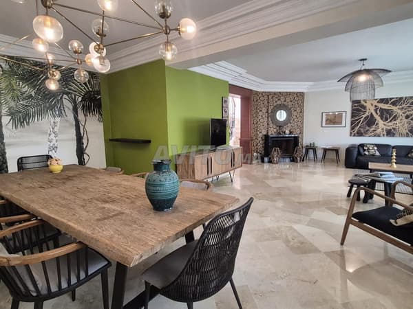 Luxury furnished duplex with 100 m² terrace