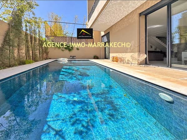 Villa moderne à vendre Résidence golfique Fermée