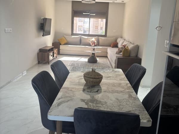 Appartamento arredato con gusto e parcheggio