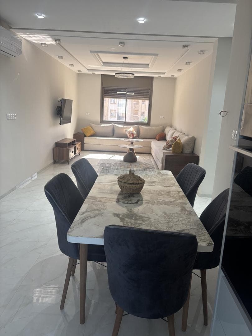 Appartamento arredato con gusto e parcheggio